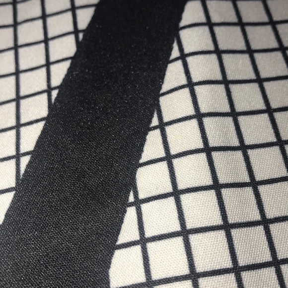 Black and white jumpsuit - Picture 3 of 5